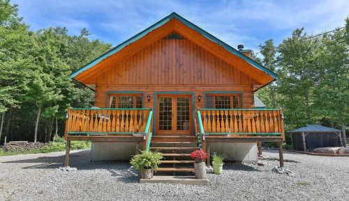 Three-Bedroom Chalet