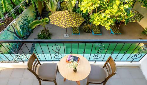 Apartment with Balcony