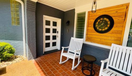 Apartment with View and Balcony