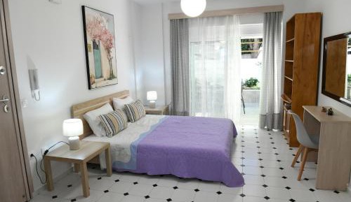 Apartment with Garden View