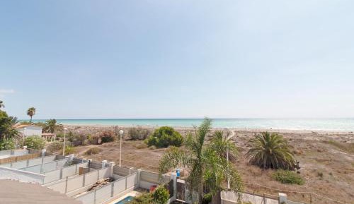 Bungalow with Sea View