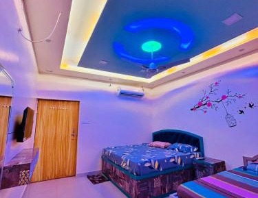 Deluxe Double Room with Extra Bed