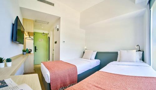 Standard Twin Room