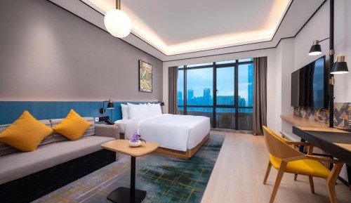 King Room - Mobility Accessible 