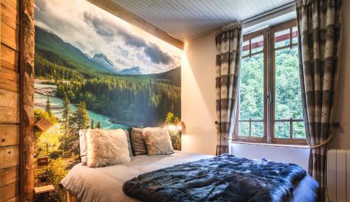 Studio with Mountain View