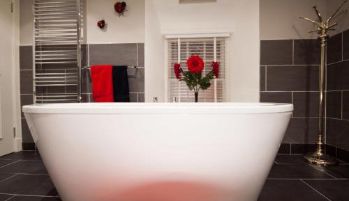 Deluxe Double Room with Bath