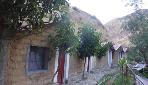 Twin Room with Shared Bathroom