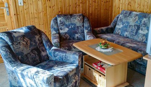 One-Bedroom Bungalow