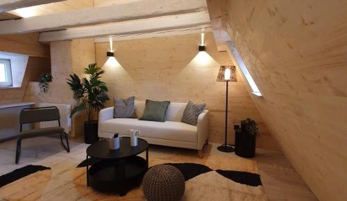 Apartment - Split Level