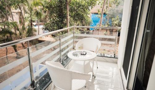 Deluxe Double Room with Balcony