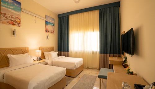 Standard Twin Room With City View