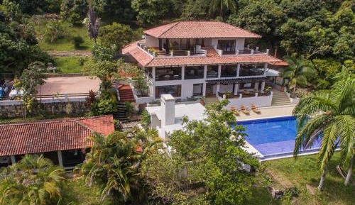 Six-Bedroom House