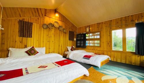 Triple Room with Mountain View