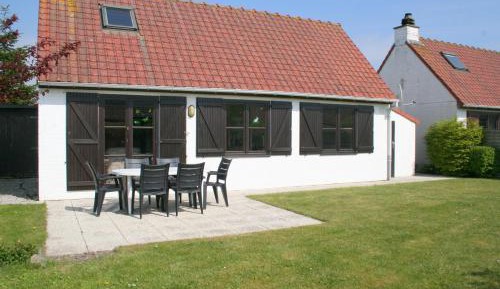 Three-Bedroom Holiday Home 
