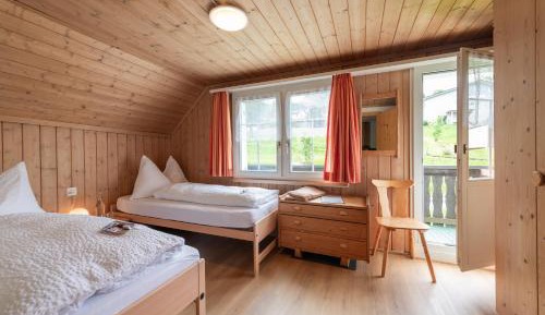 Double Room with Shared Toilet