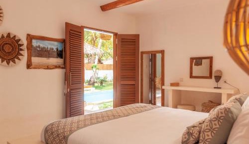 Standard Double Room with Shared Bathroom