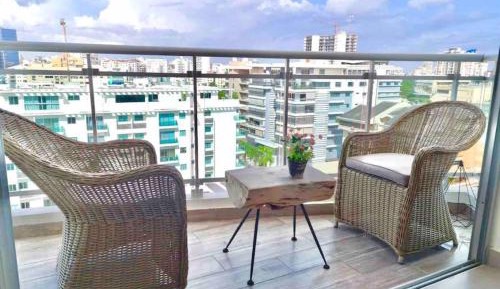 Deluxe One-Bedroom Apartment with City View