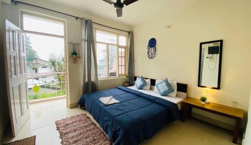 Deluxe Double Room with Balcony