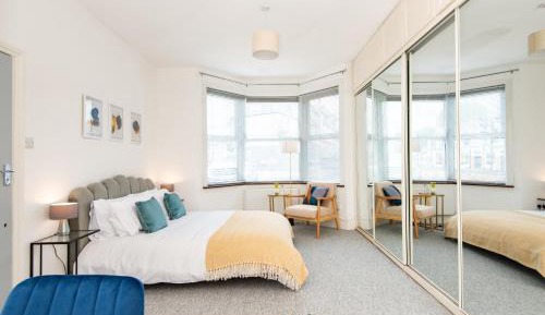 Deluxe Double Room with Bath