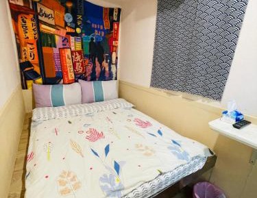 Single Room with Private Bathroom