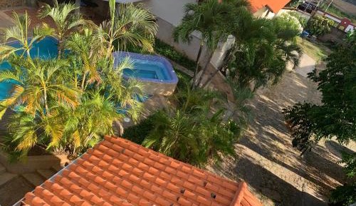 Apartment with Pool View 