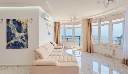 Two-Bedroom Apartment with Terrace and Sea View