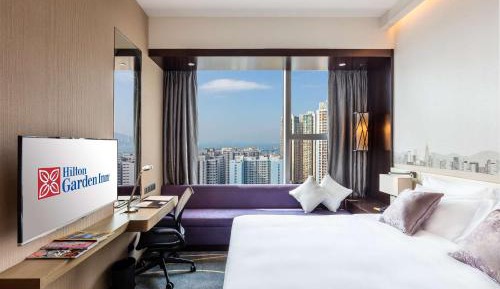 King Room with Garden View - High Floor