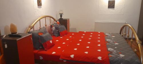 Double or Twin Room with Private Bathroom