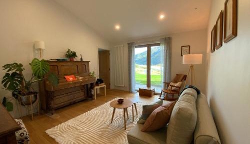 Deluxe Double Room with Shower