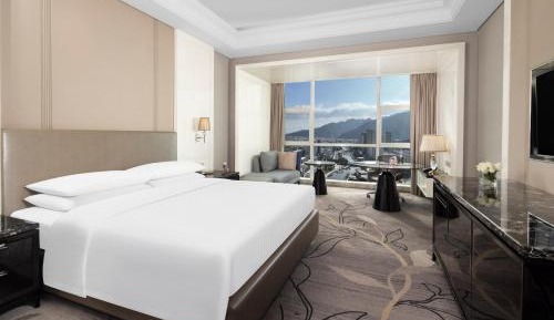 Executive Room with Lounge Access