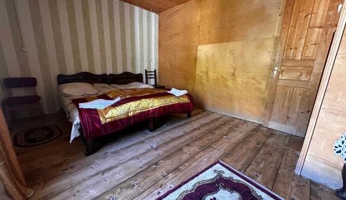 Triple Room with Shared Bathroom