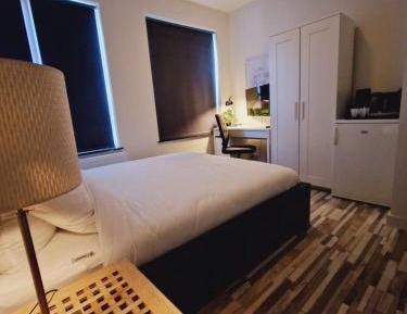 Double Room with Shared Toilet