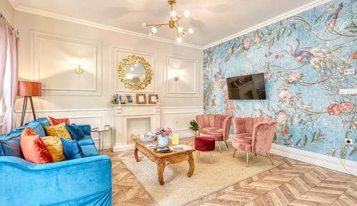 Apartment with Garden View