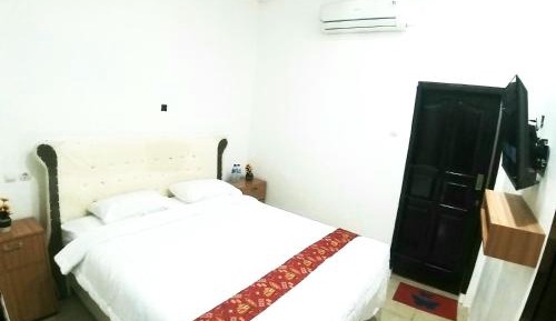 Double or Twin Room with Terrace