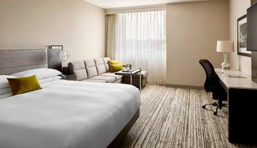 King Room with Sofa Bed