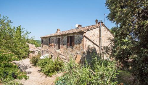 Superior One-Bedroom Apartment