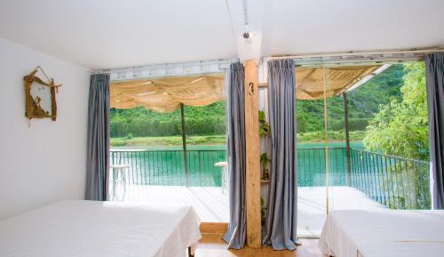Quadruple Room with Mountain View