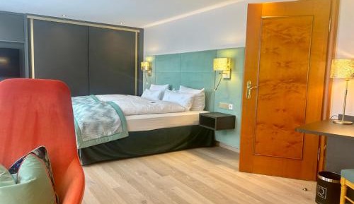 King Room with Mountain View