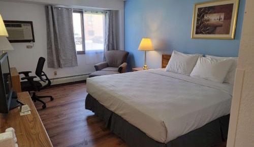 King Room - Non-Smoking