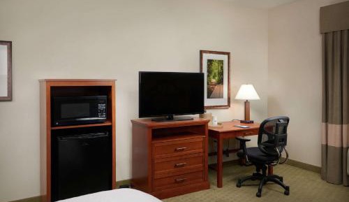 King Room with Sofa Bed - Non-Smoking