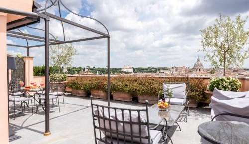 Apartment with Terrace