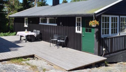 Three-Bedroom Holiday Home 