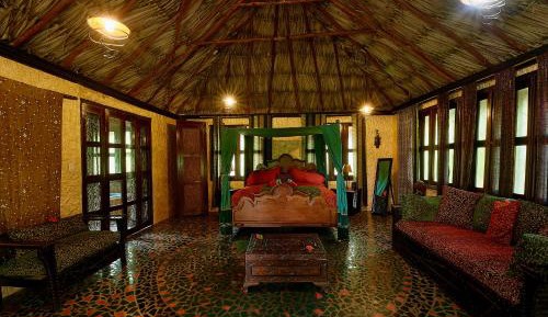 Honeymoon Suite