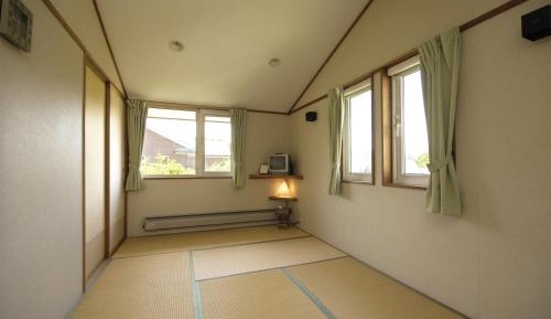 Japanese-Style Quadruple Room