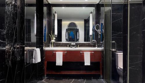 Grand Deluxe Room with River View
