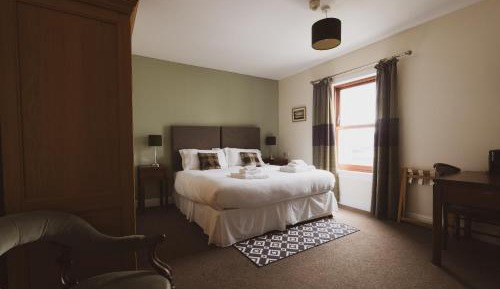 Deluxe Double or Twin Room with Sea View