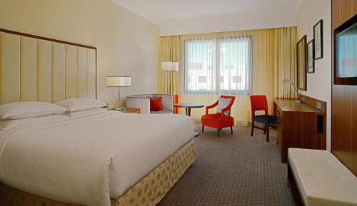 Deluxe King Non Smoking, Guest room, 1 King