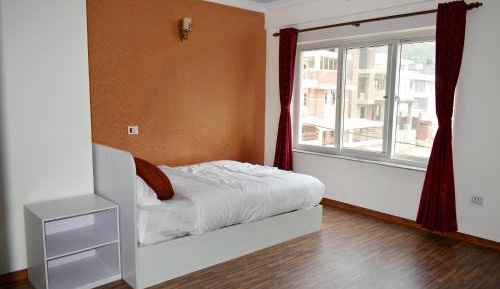 Twin Room with Balcony