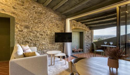 Studio Apartment with Sea View