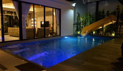 Five-Bedroom Villa with Private Pool